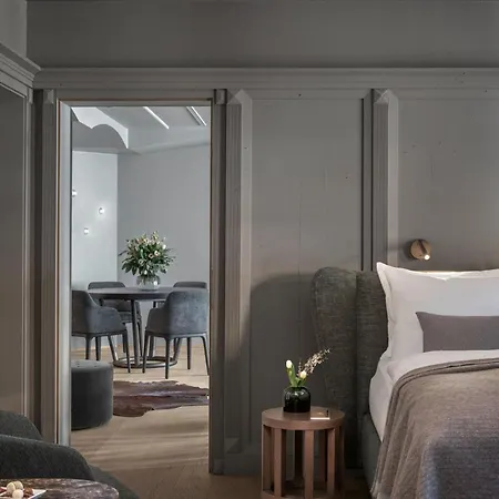 Hotel Weisses Roessl