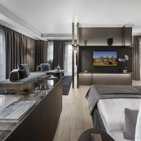 Hotel Weisses Roessl