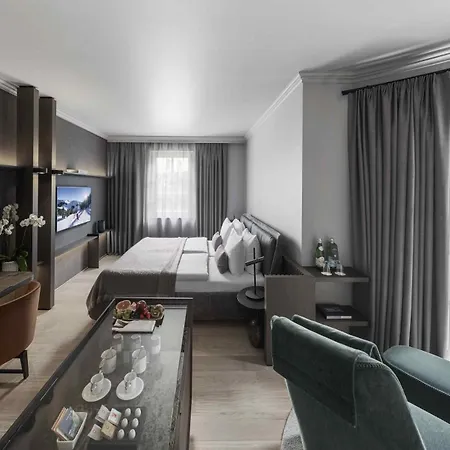 Weisses Roessl Hotel Kitzbühel