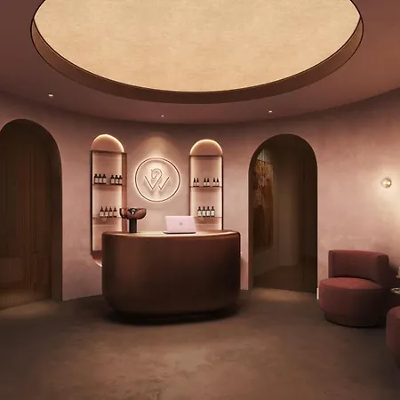 Hotel Weisses Roessl 5*