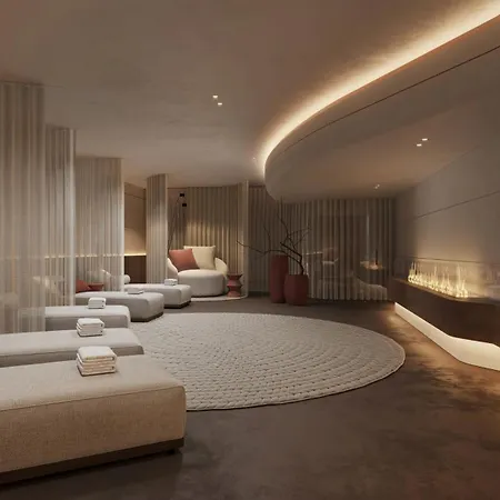 Hotel Weisses Roessl 5*