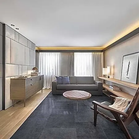 Hotel Weisses Roessl 5*