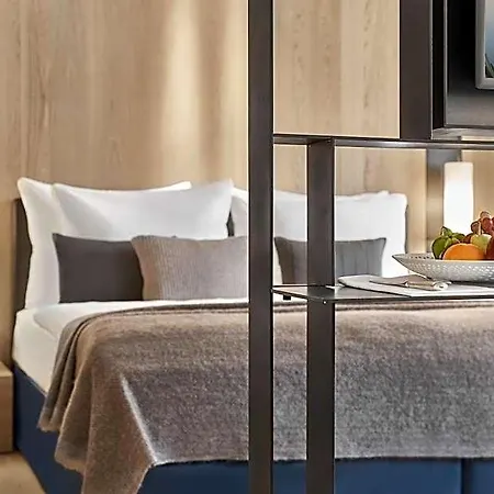 Weisses Roessl Hotel
