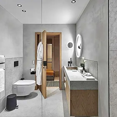 Weisses Roessl Hotel