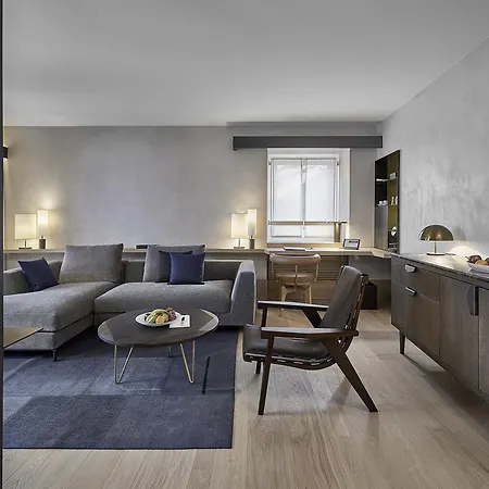 Hotel Weisses Roessl