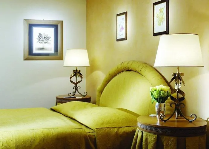 Weisses Roessl Hotel